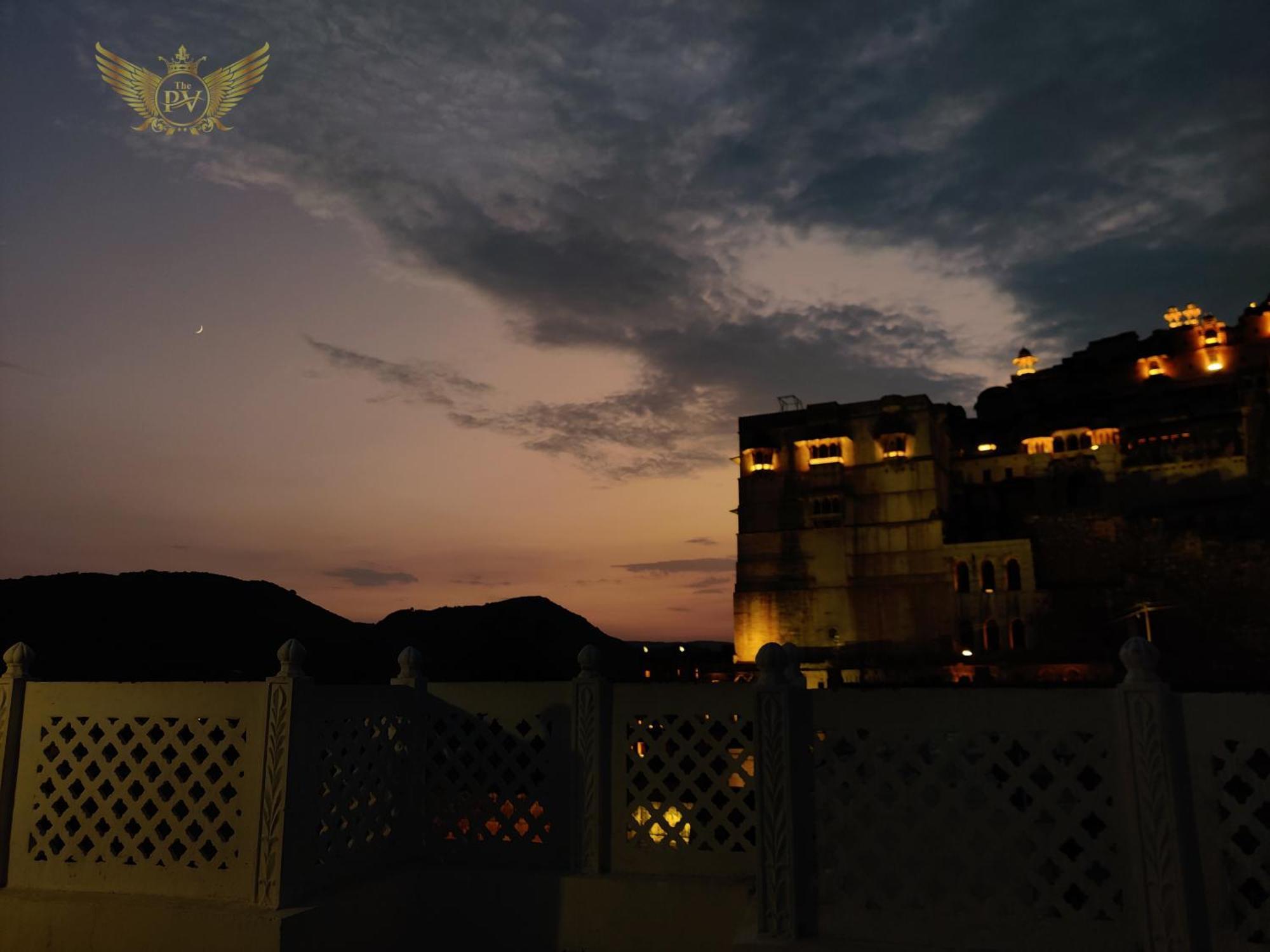 The Palace View Homestay & Restaurant Būndi المظهر الخارجي الصورة